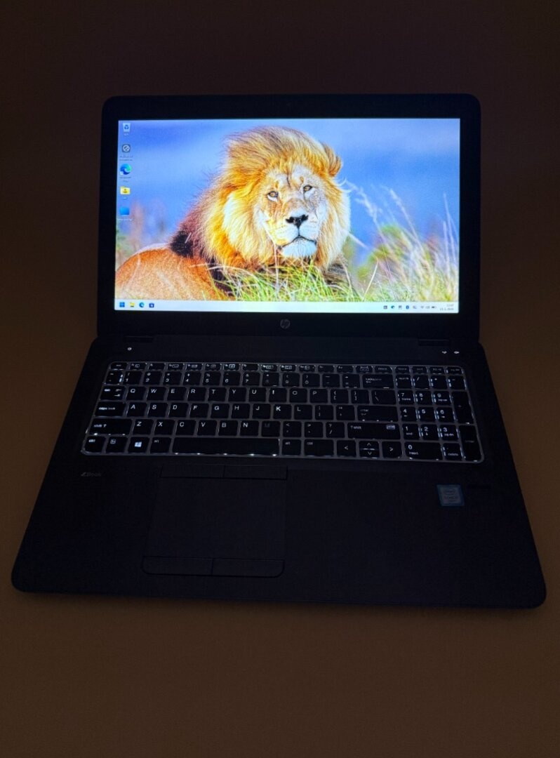 Notebook HP ZBook i7-6500U / 32GB RAM / 1TB SSD - 13