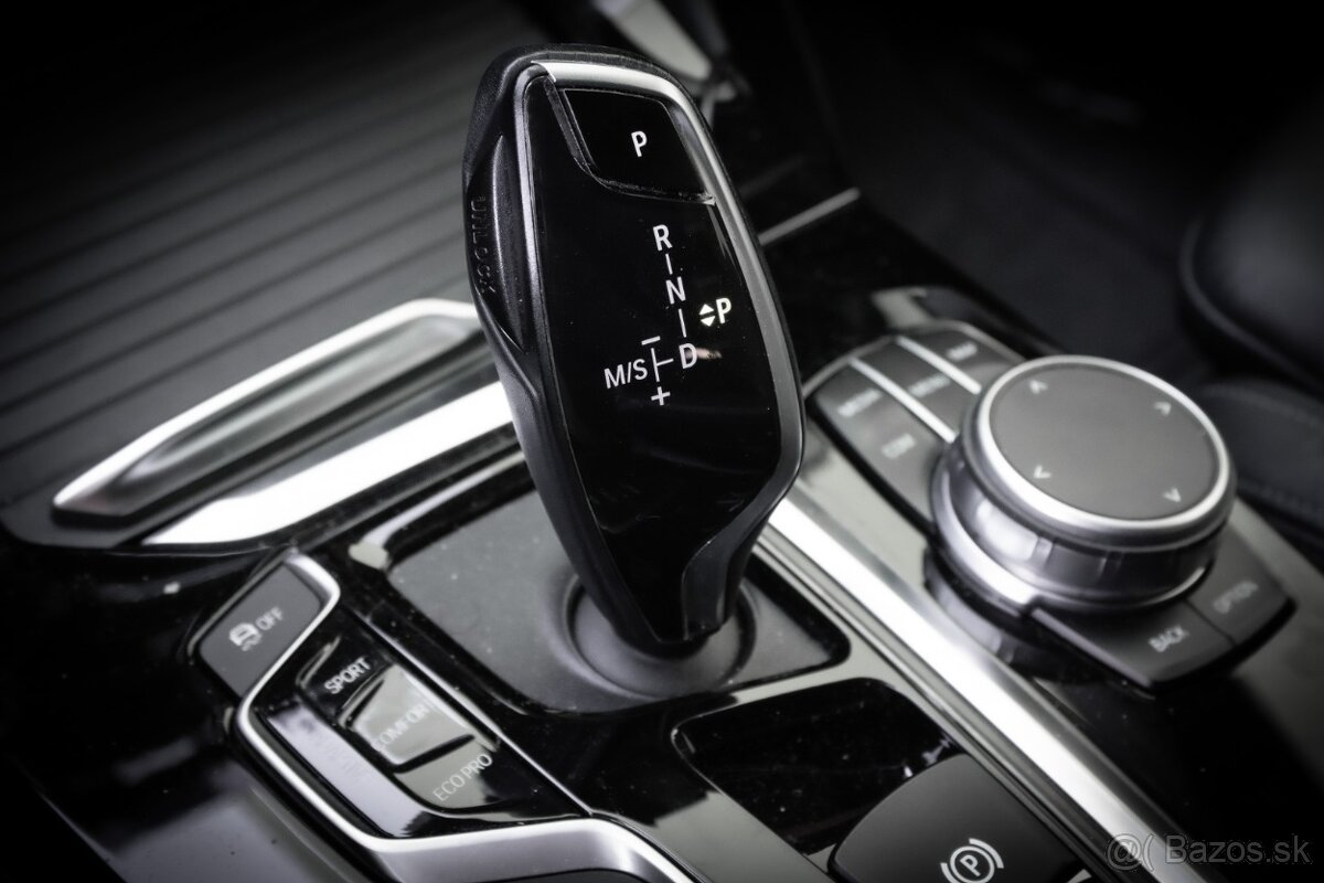 BMW X4 xDrive25d A/T, 170kW, A8 - 13