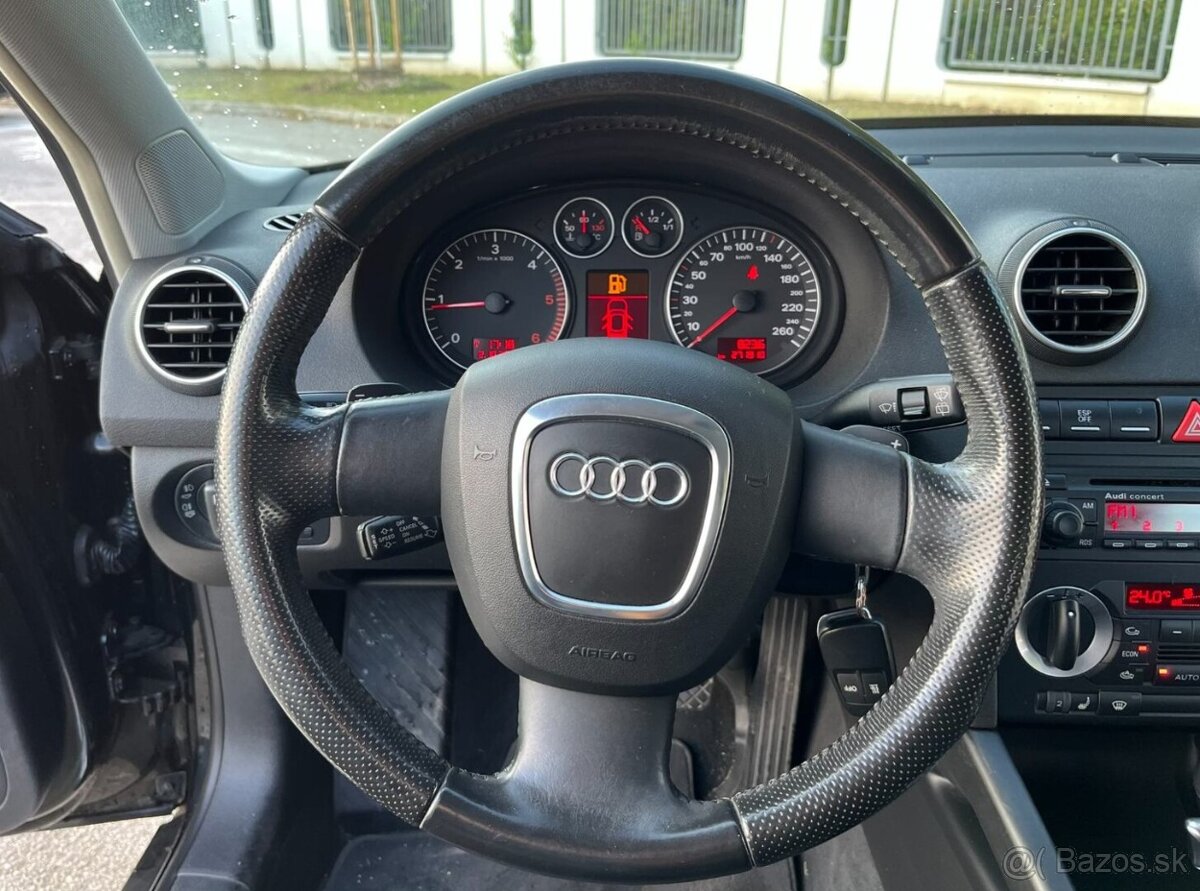 Audi A3 Sportback 2.0 TDI - 13