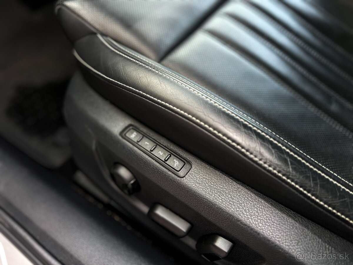 Škoda Superb 2.0 TDI L&K 4x4 DSG,Sk, Canton, Webasto - 13