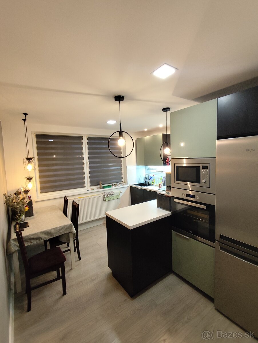 Predám 5 izbový Rodinný dom 205 m2, obec Bučany - 13