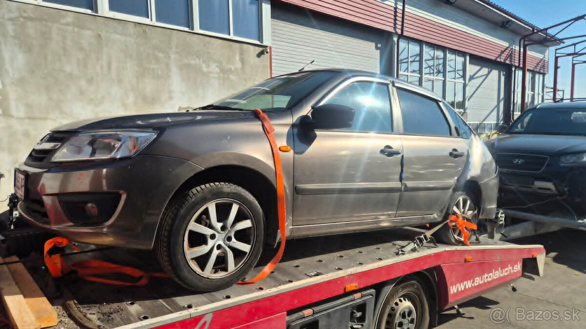Lada Granta 1,6i 72kw - 13