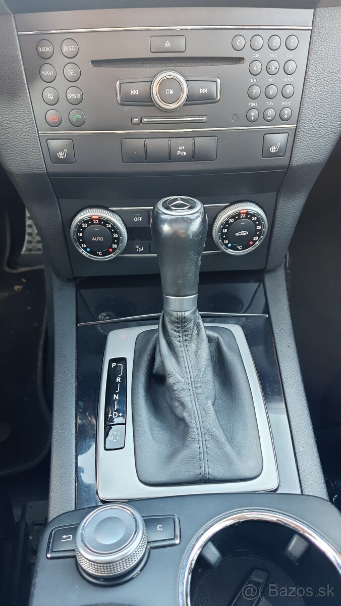 Predám Mercedes-Benz GLK 320 CDI 4MATIC A/T - 13