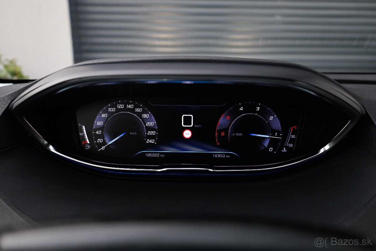 Peugeot 3008 1.5 BlueHDi S&S Active - 13