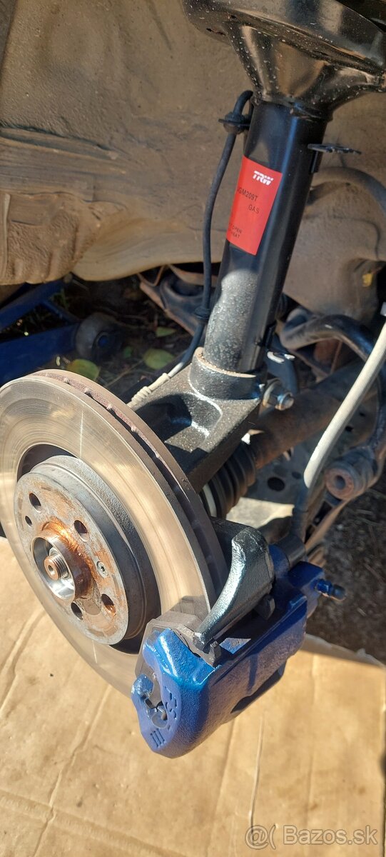 Škoda Octavia 2.0i, 85kw, benzín - 13