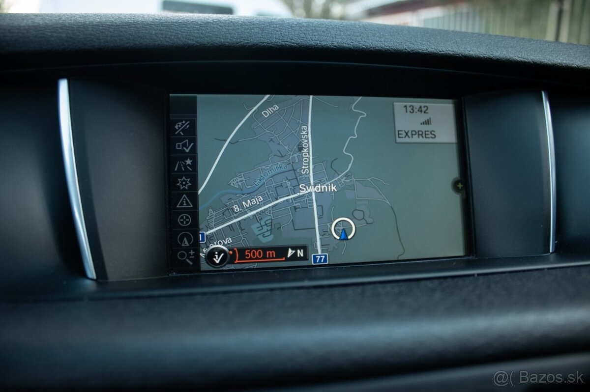 BMW X1 XDrive 18d M-packet - 13