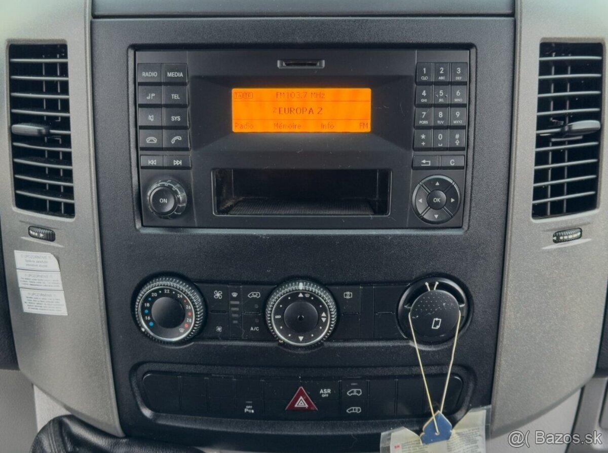 Mercedes Sprinter - 13