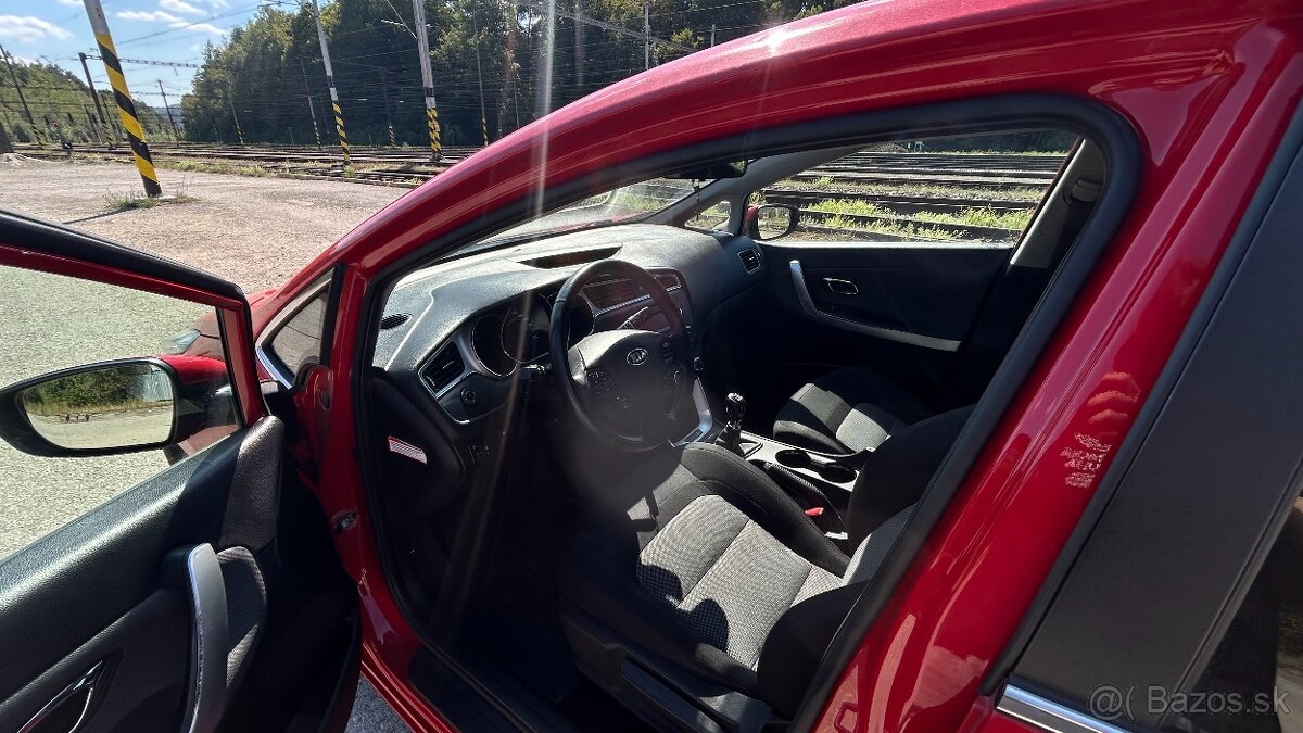 Kia Cee’d 1.4 benzín, 2018 - 13