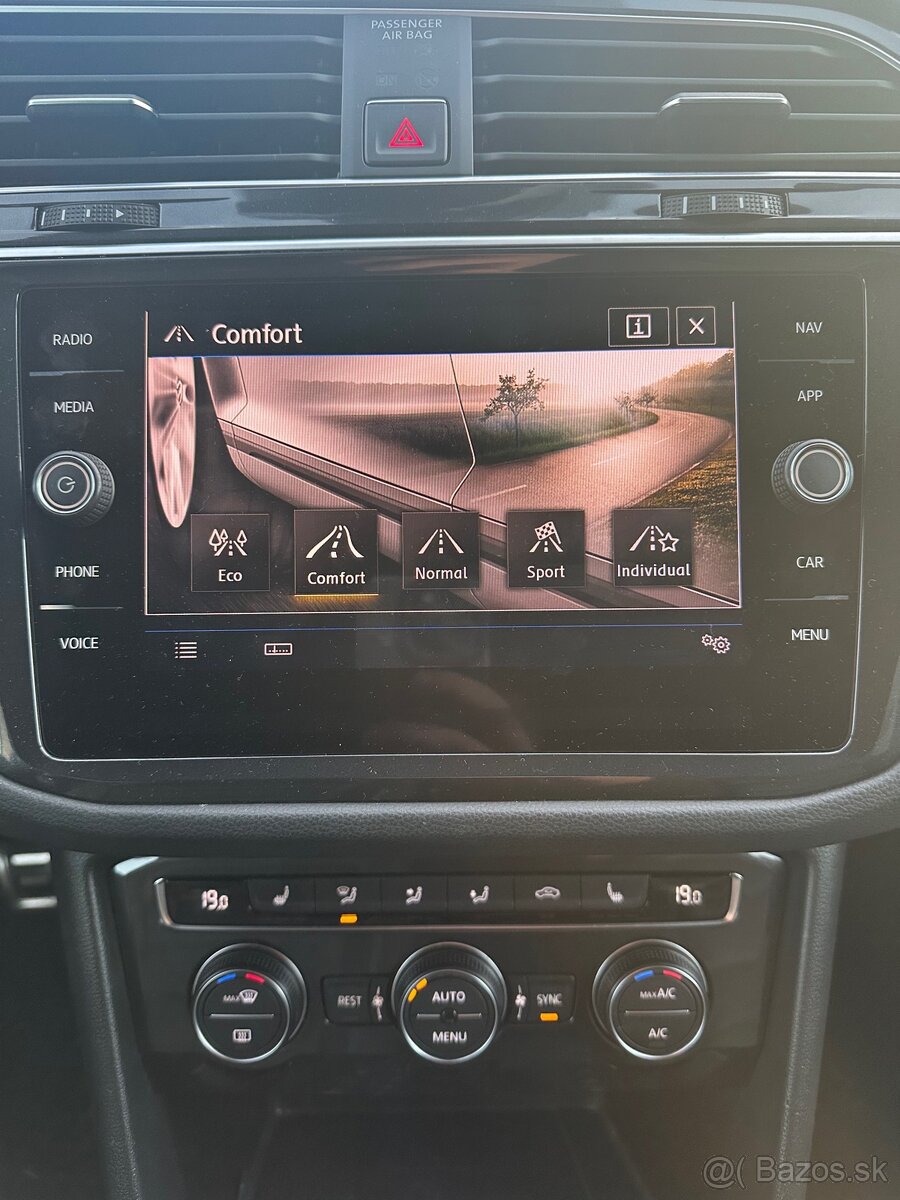 Volkswagen Tiguan 2.0 TDI 176kw 3x R-Line 4x4, DSG, Virtual - 13