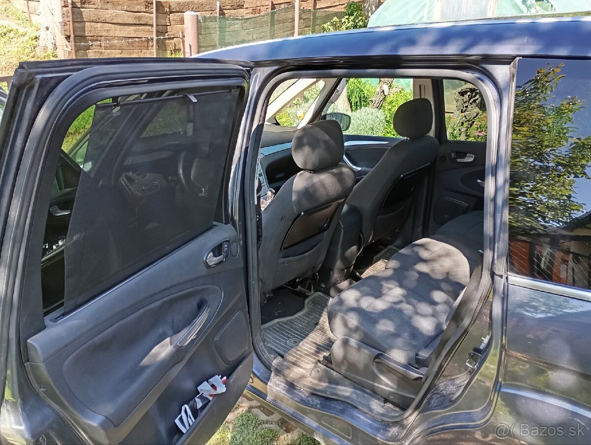 Predám Ford Galaxy - 13