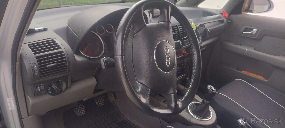 AUDI A2 - 13