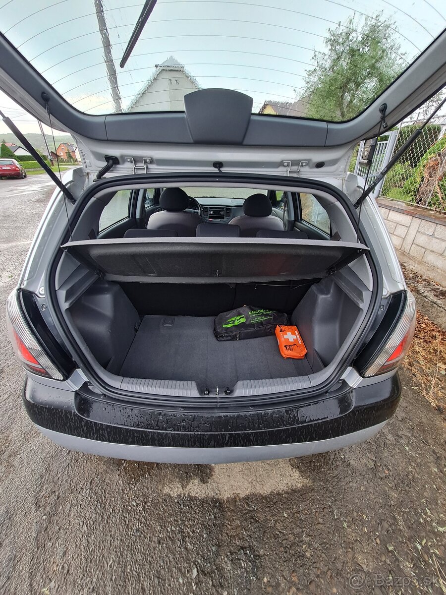 Kia Rio 1.4 benzín r.v.2008 - 13