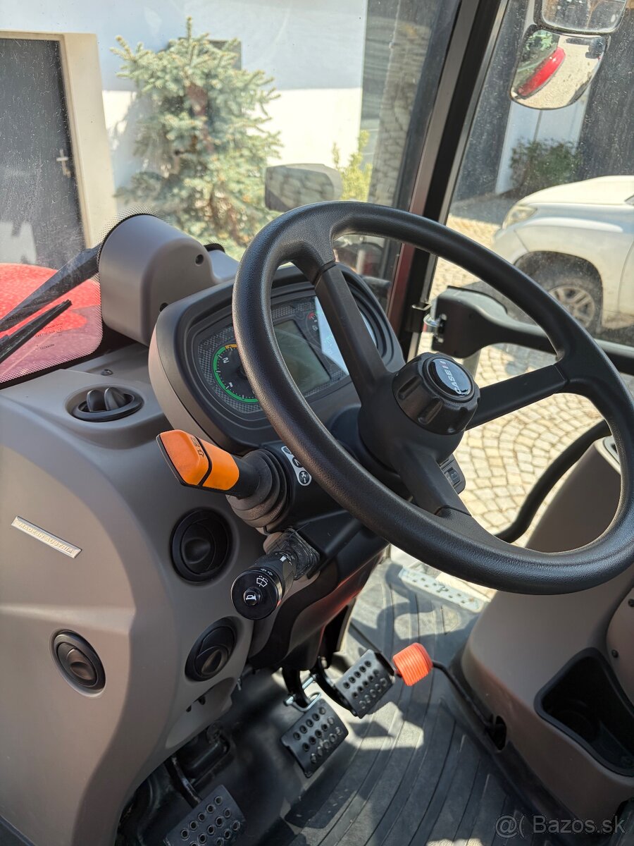 Prodám traktor CASE - 13