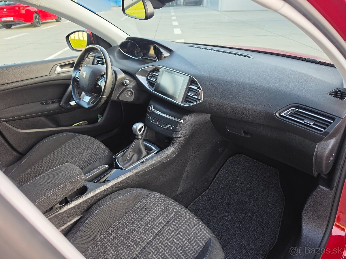 Peugeot 308 1.2 81kW Style - 13