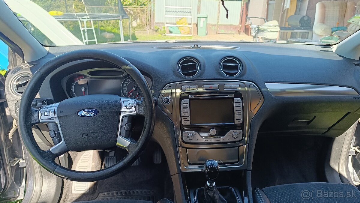 Predám Ford Mondeo combi - 13