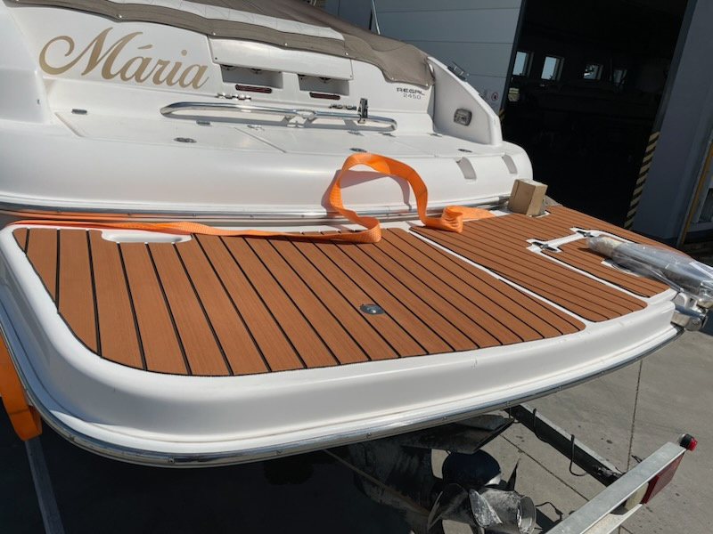 Regal 2450 - 13