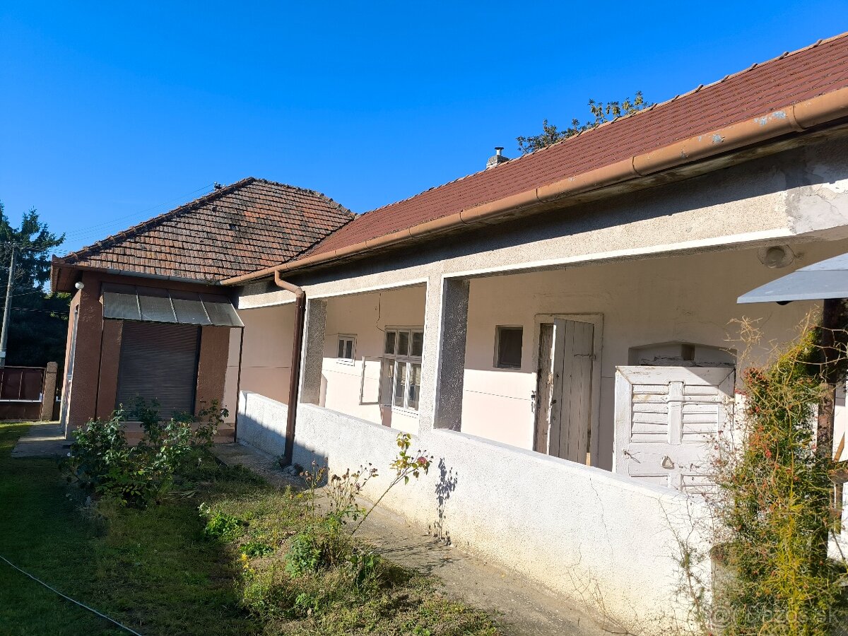 🏡 Dom s veľkým pozemkom a potenciálom na krásne bývanie - 13