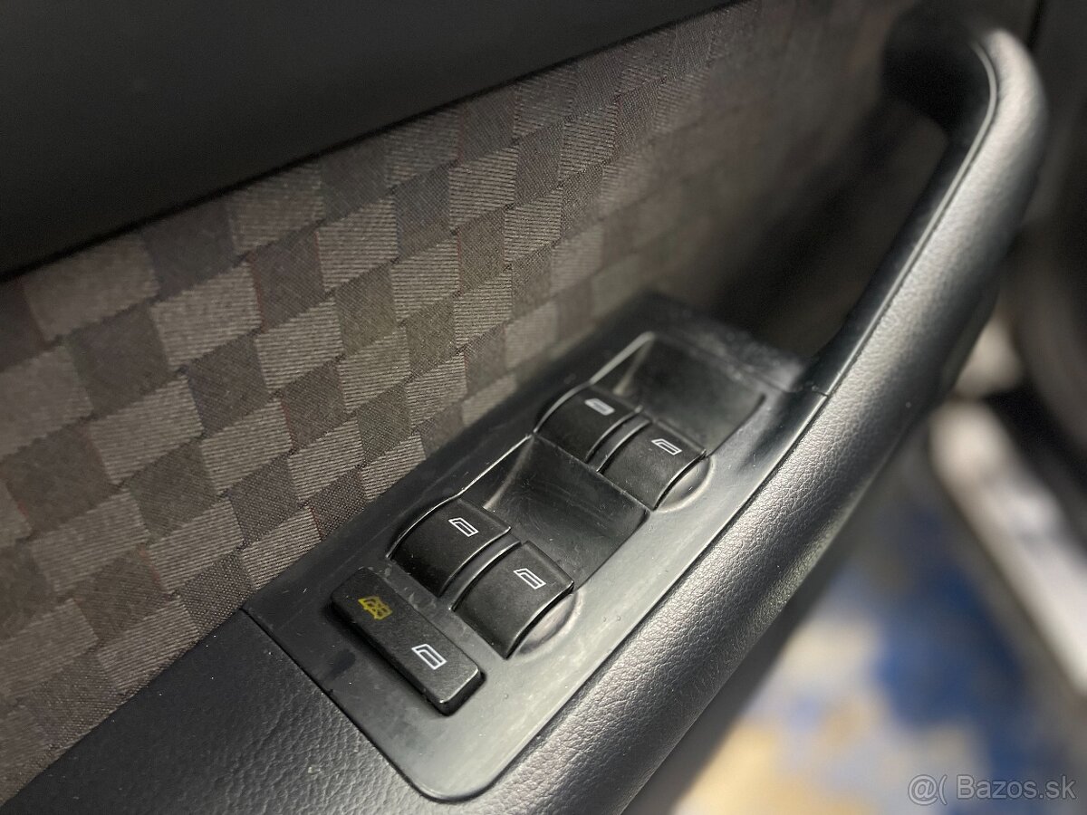 Audi A6 2,5 TDI - 13