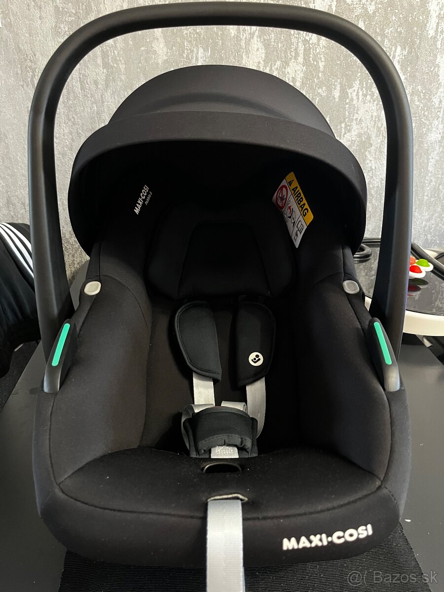Autosedačka + Isofix základňa Maxi-Cosi - 13