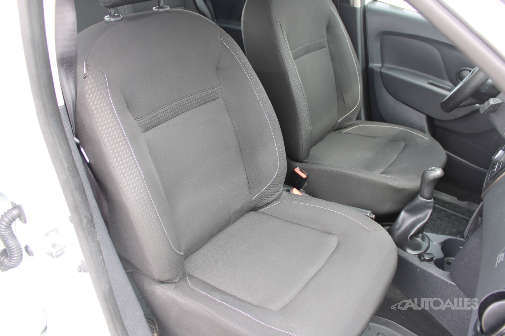 Dacia Sandero 1,0 SCe 54 kW OPEN - 13