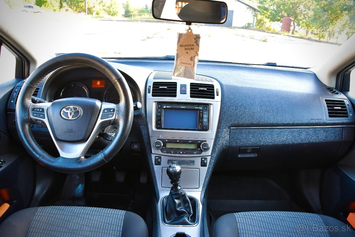 Toyota Avensis combi, 2.0 D4D, 93kW - znížená cena - 13