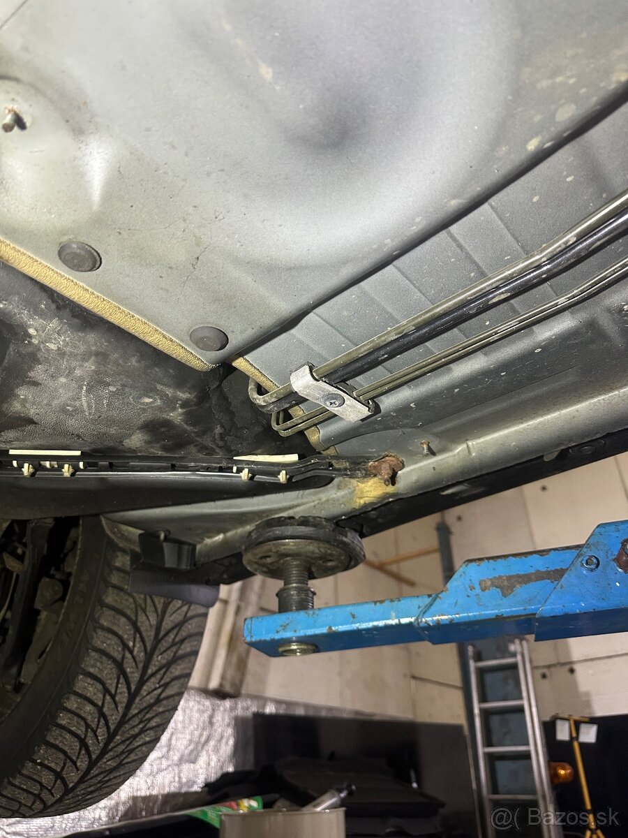 Mercedes Benz W203 Classic 180 kompresor - 13