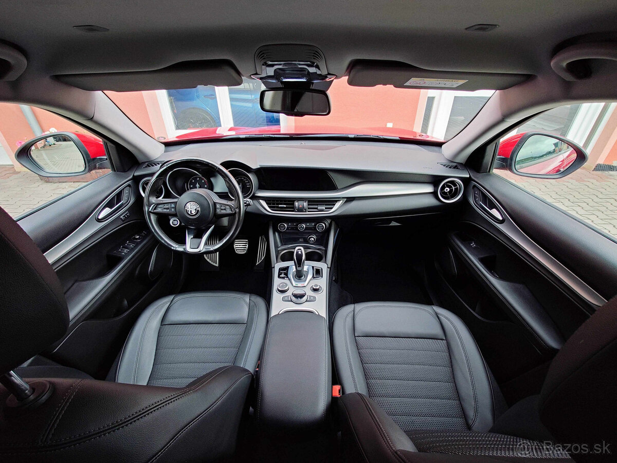 Alfa Romeo Stelvio 2021 2.2 JTDM 140 kW - 13