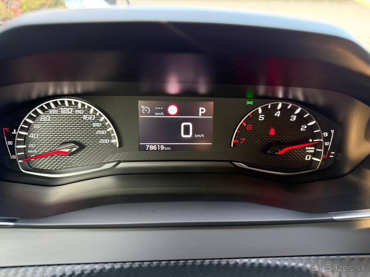 Peugeot 2008 1.2 PureTech - 13