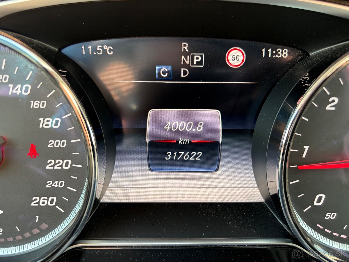 Mercedes E350d 4matic - 13