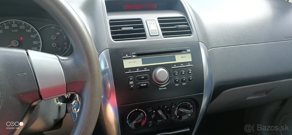 PREDAM SUZUKI SX4 - 13