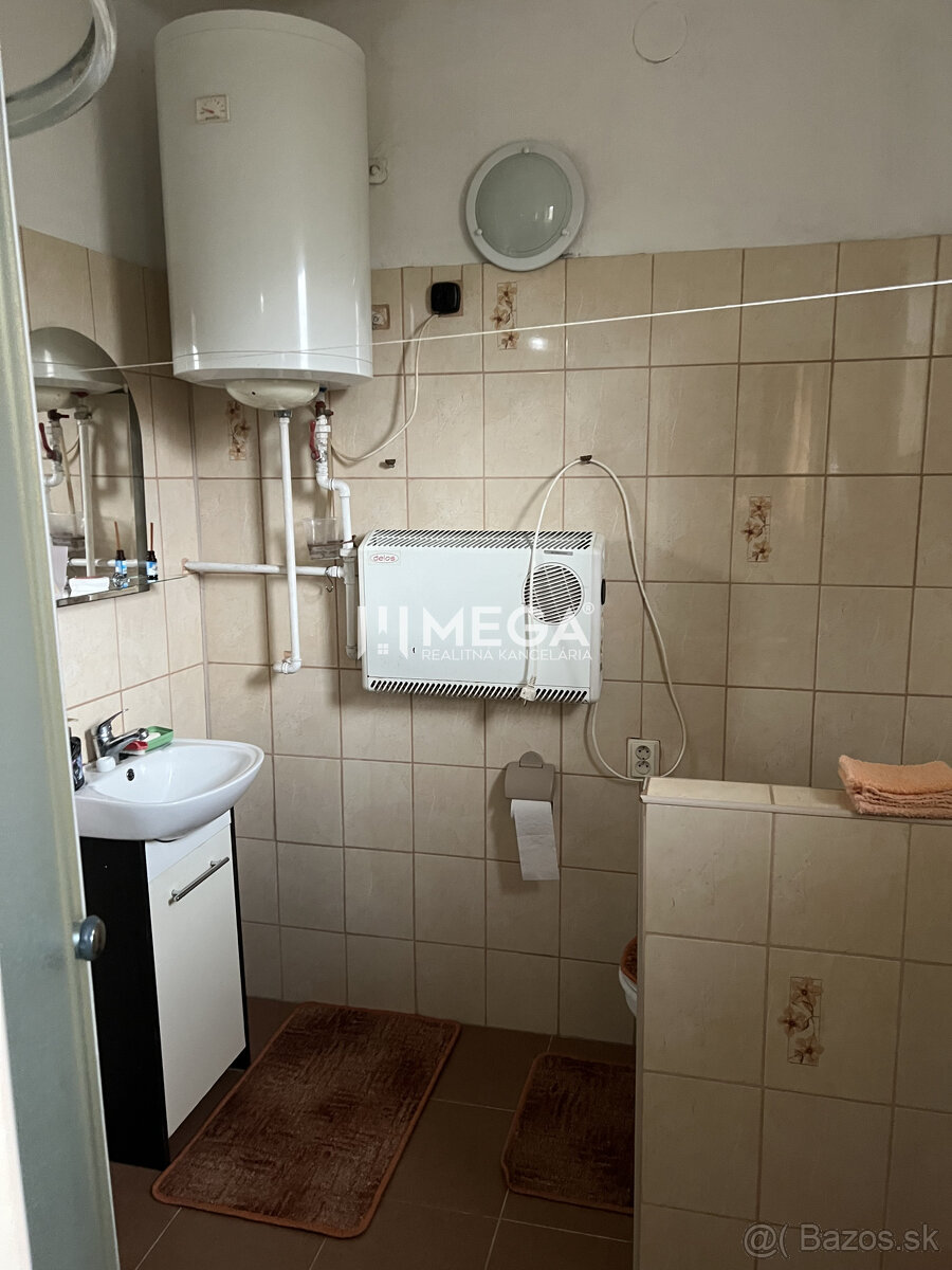 Na predaj dom na Jesenského ulici v Snine - 13