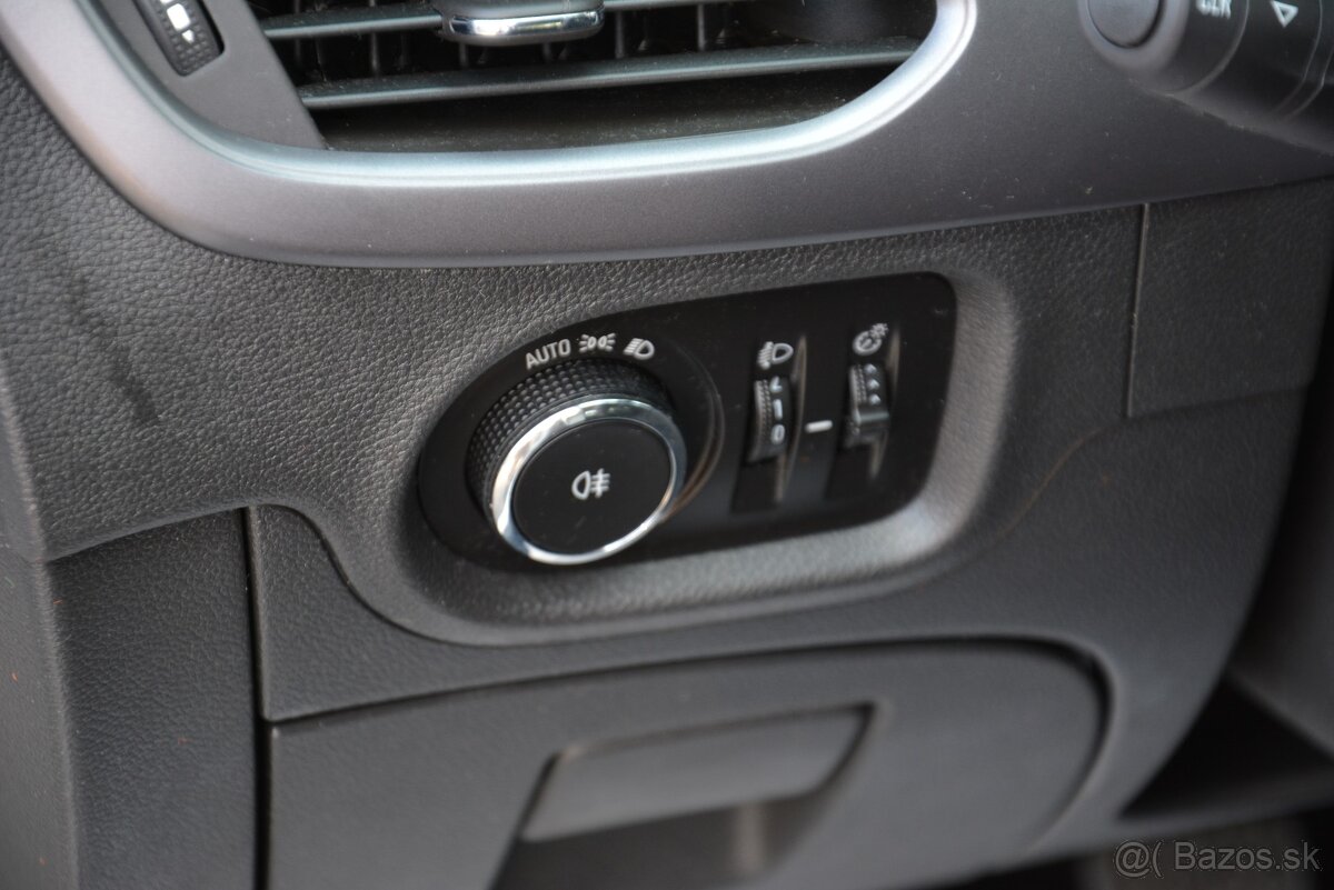 Opel Astra 1.00 SR voz - 13