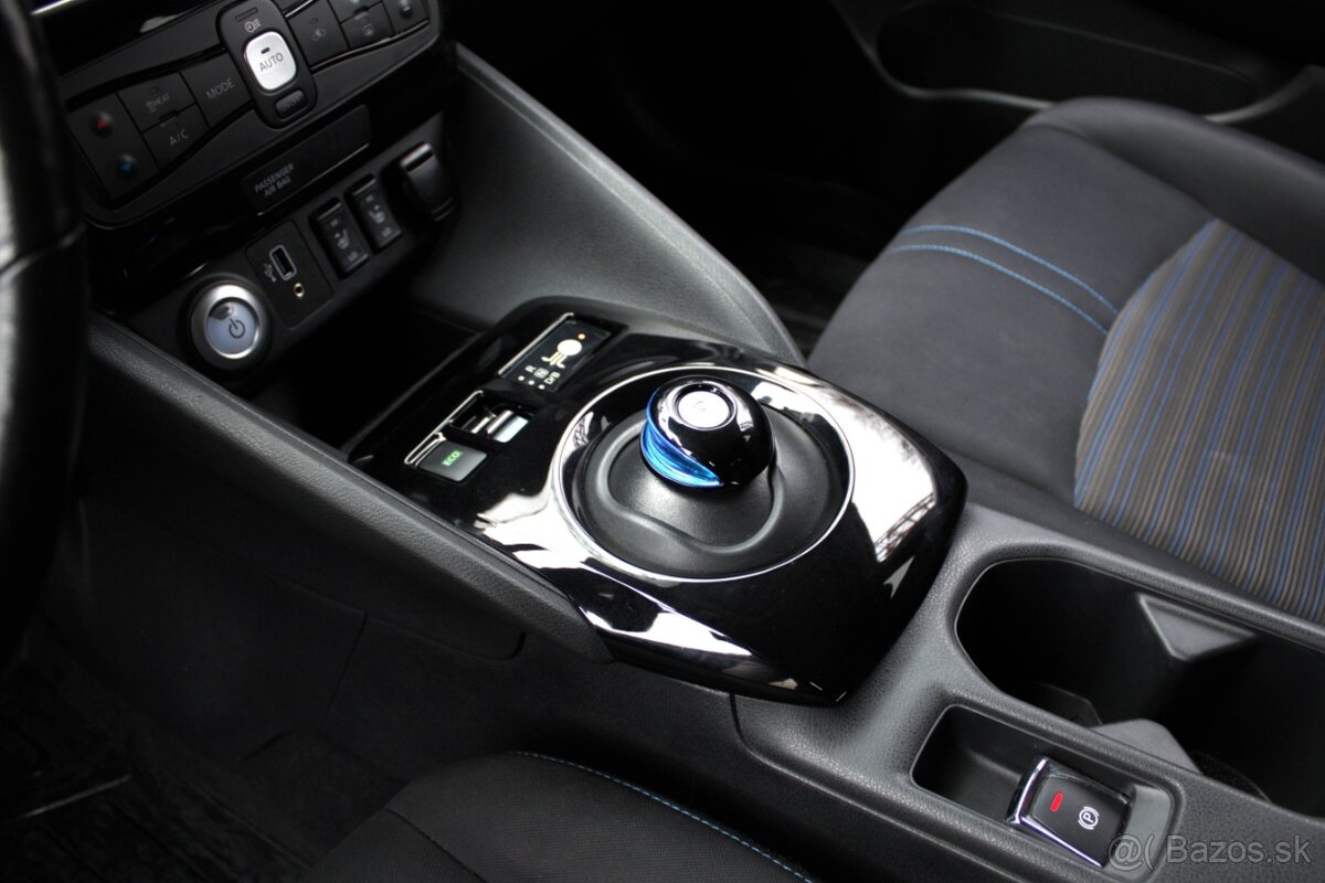 Nissan Leaf elektro, N-Connecta 110kw, 40kwh, Automat - 13