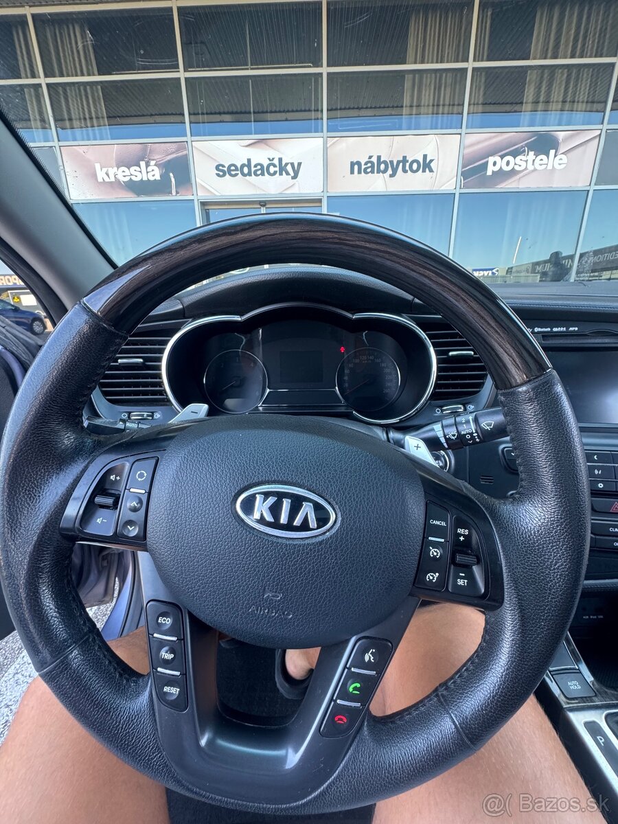 KIA optima - 13