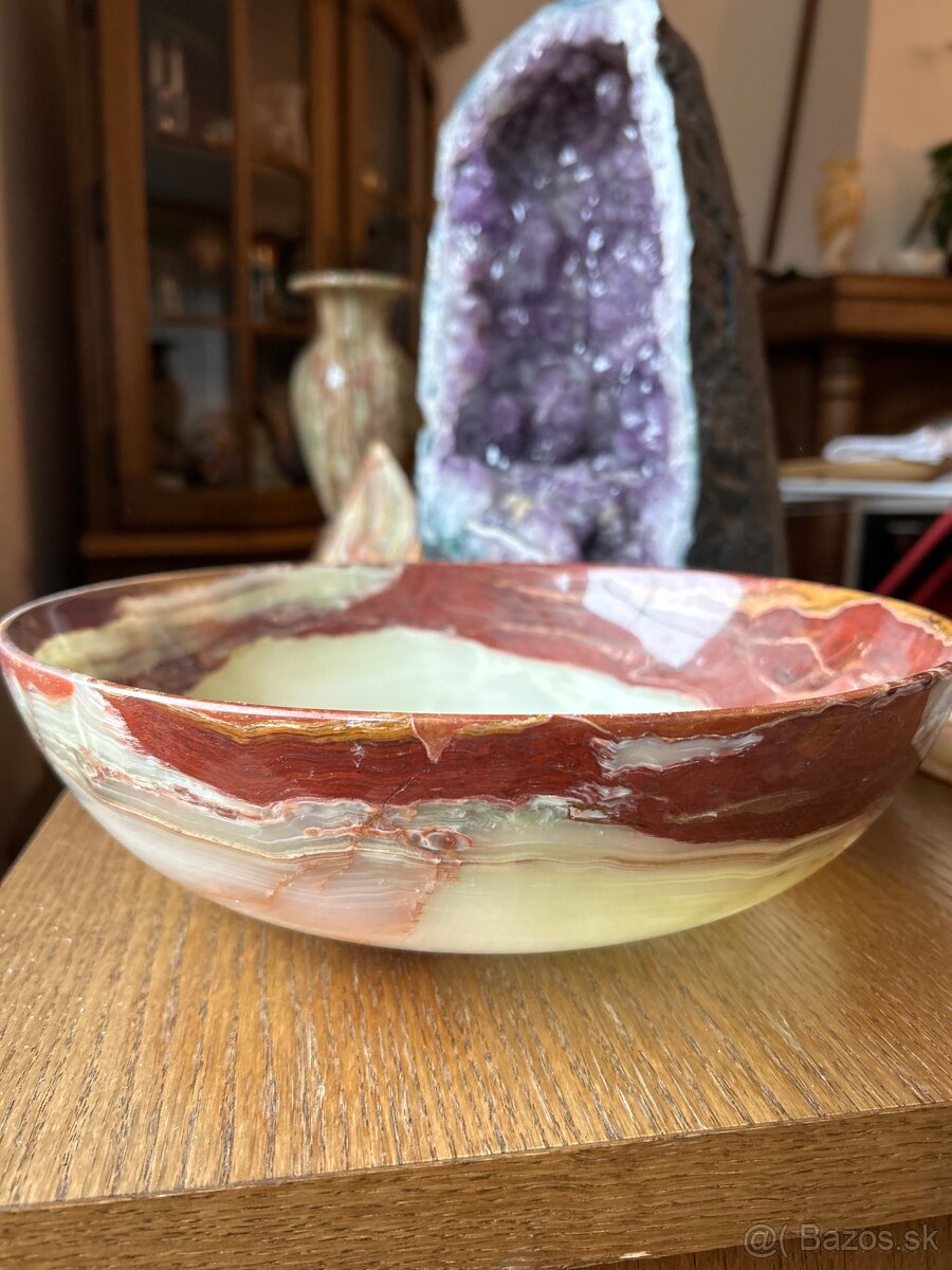 Onyx pakistansky_ pyramídy, vázy - 13