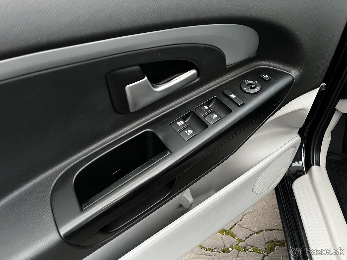 Kia ceed 1.6 crdi 85kw - 13