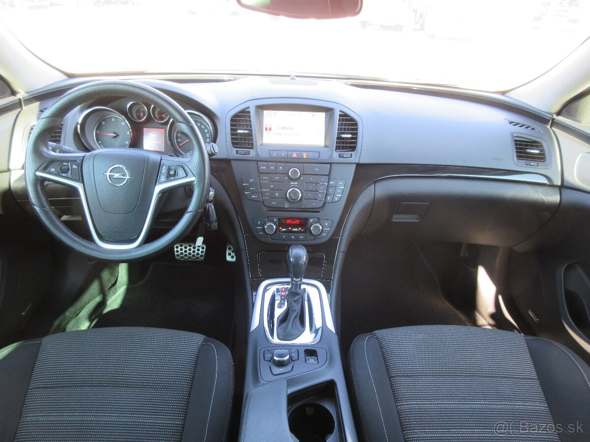 Opel Insignia ST 2.0 CDTI 195k Sport A/T - 13