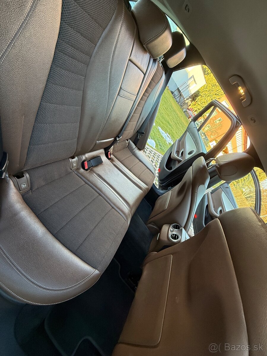 Mercedes-Benz E 220d 4MATIC All-Terrain | - 13