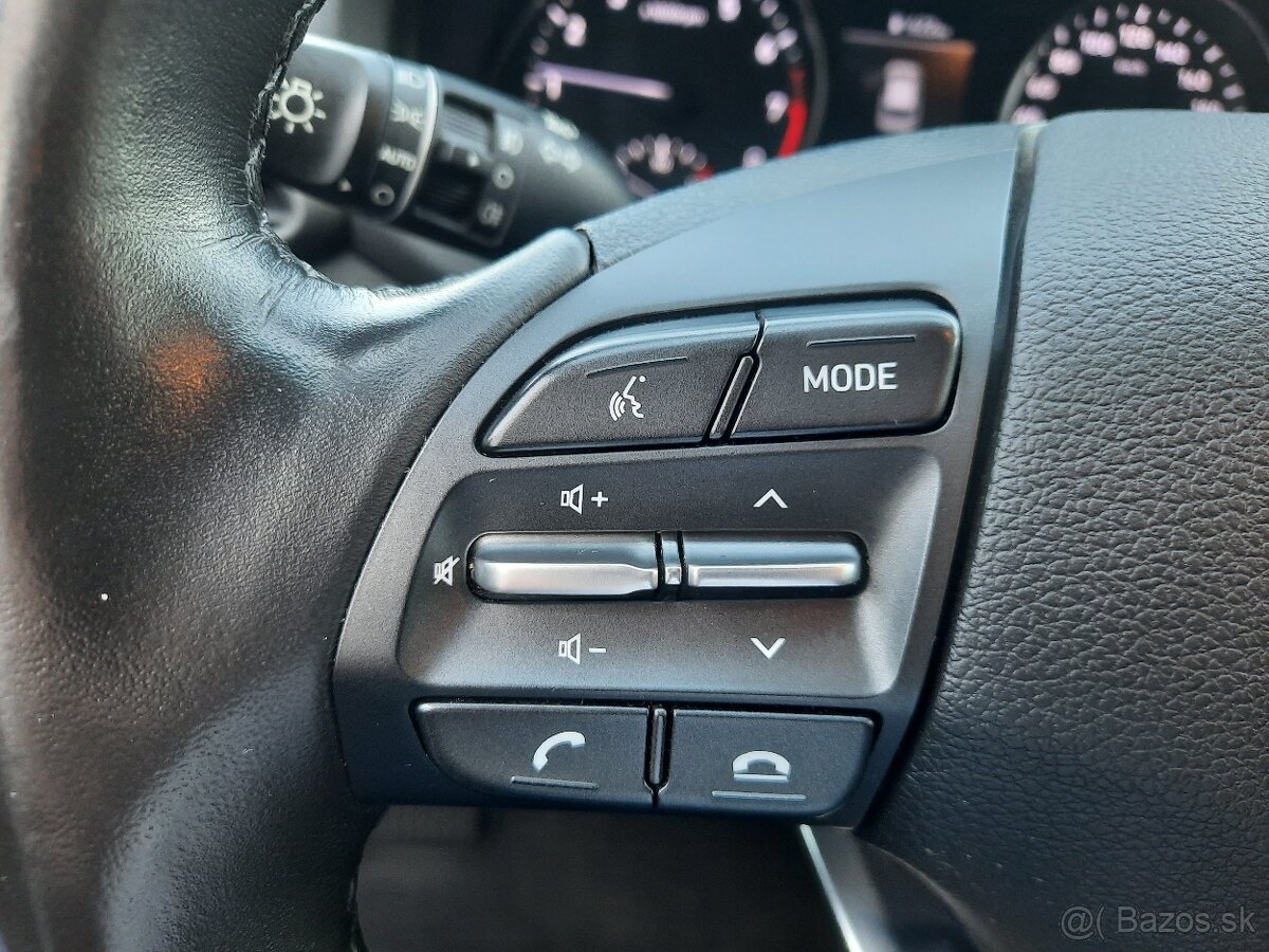 Hyundai i30 F/L Kombi 1,5 DPi Family 81 kW Man/6 - 13