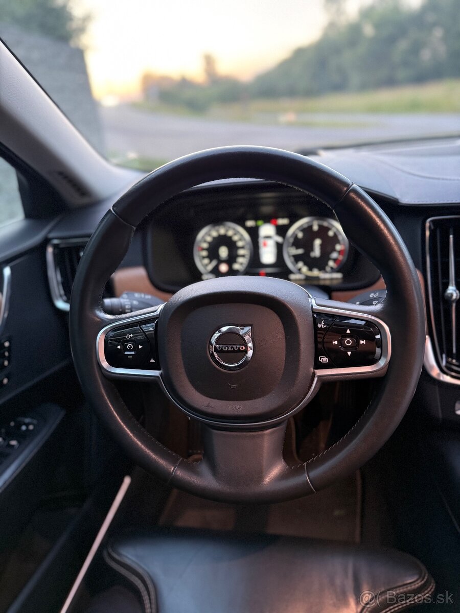 VOLVO S90 D3 INSCRIPTION - 13