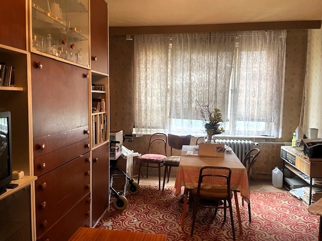 Lukratívny 3,5i byt -balkón a lodžia v centre Brezna -82 m2 - 13