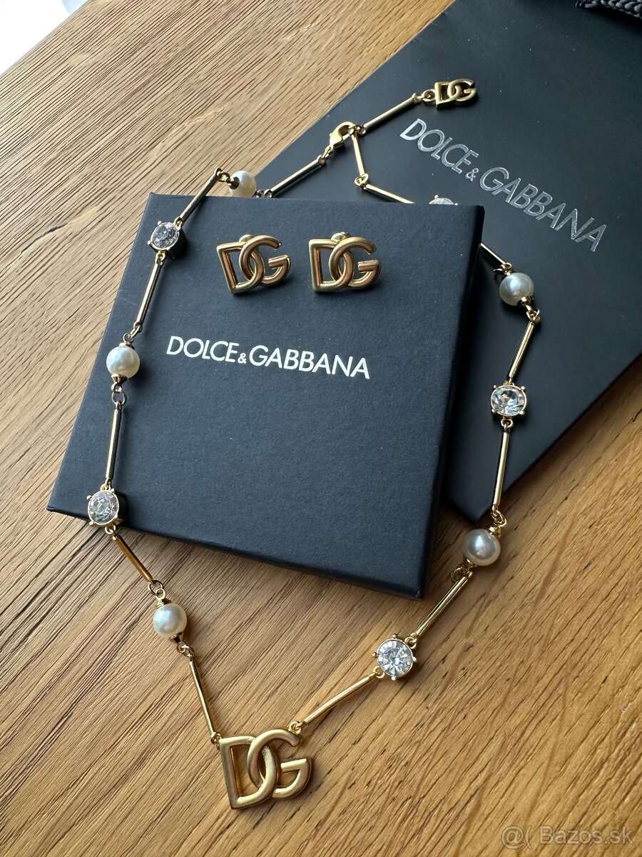 Nová nenosena sada náušníc a nahrdelnika D&G - 13