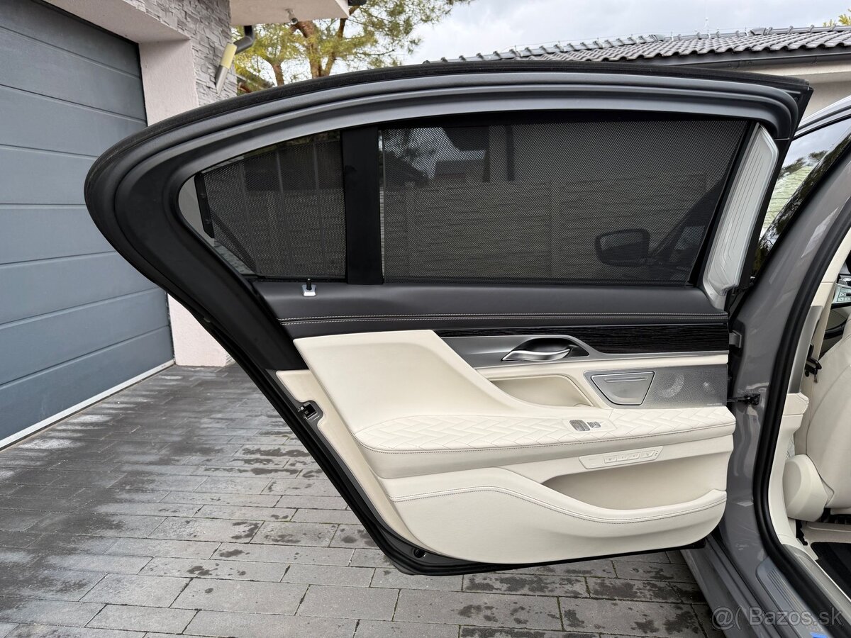 Bmw 750Li xDrive - 13