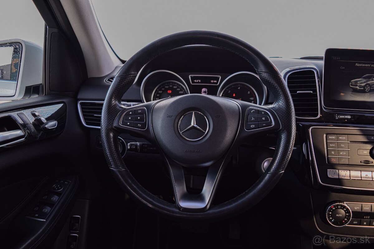 Mercedes-Benz GLE 350d 4Matic - 13