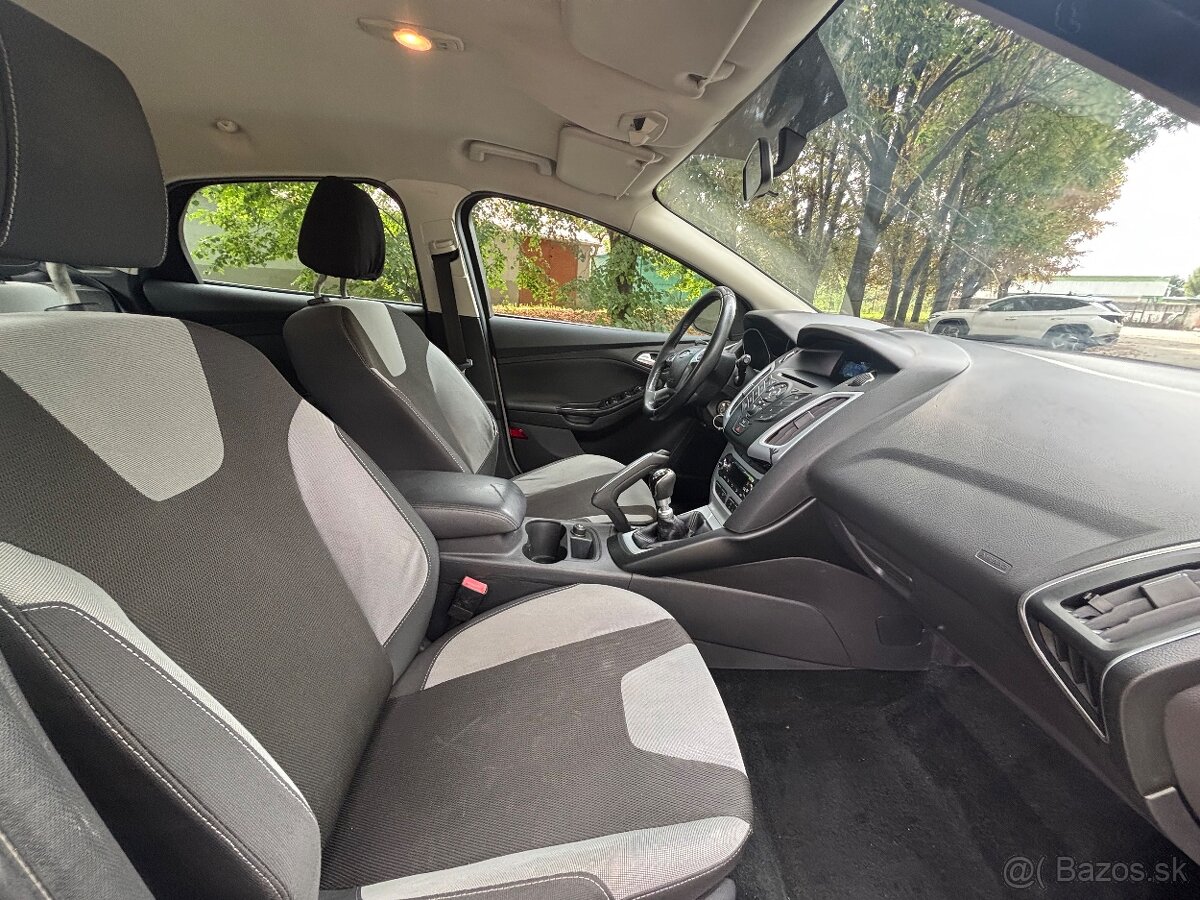 Ford Focus 1.0 Eco Boost - 13