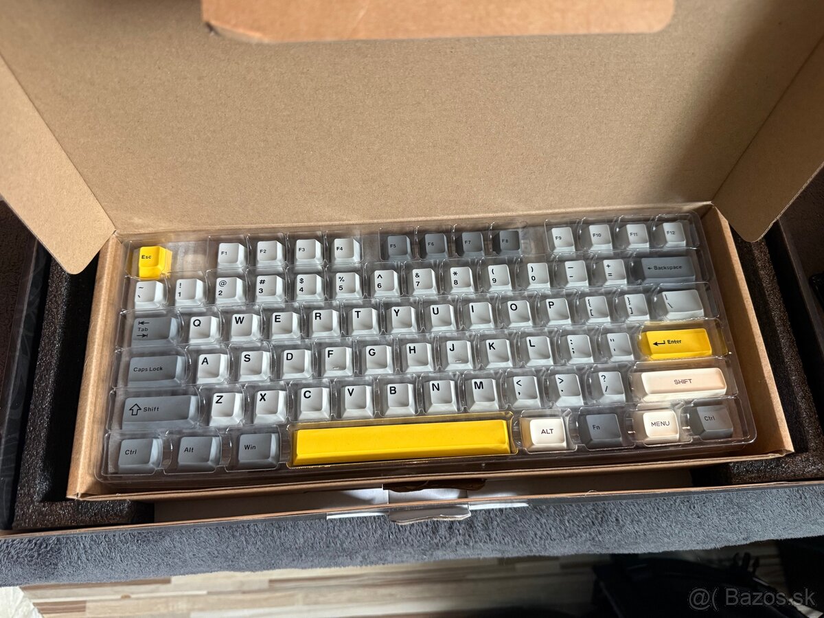 Ajazz AK980 mechanická klávesnica - 13