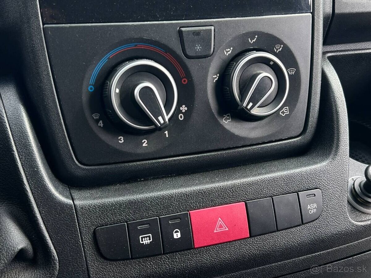 Peugeot Boxer 2.0 BlueHDi - 13