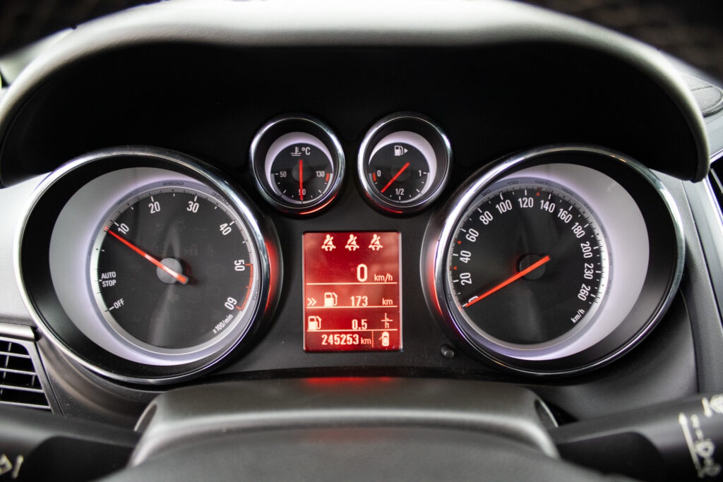 Opel Zafira 2013 - 13