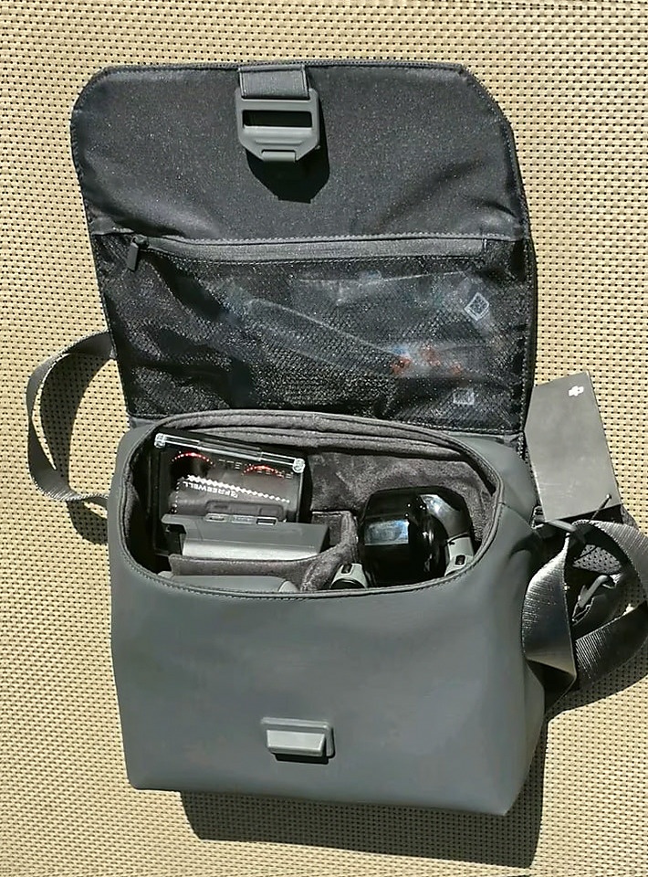 DJI Air 3 Fly More Combo - 13