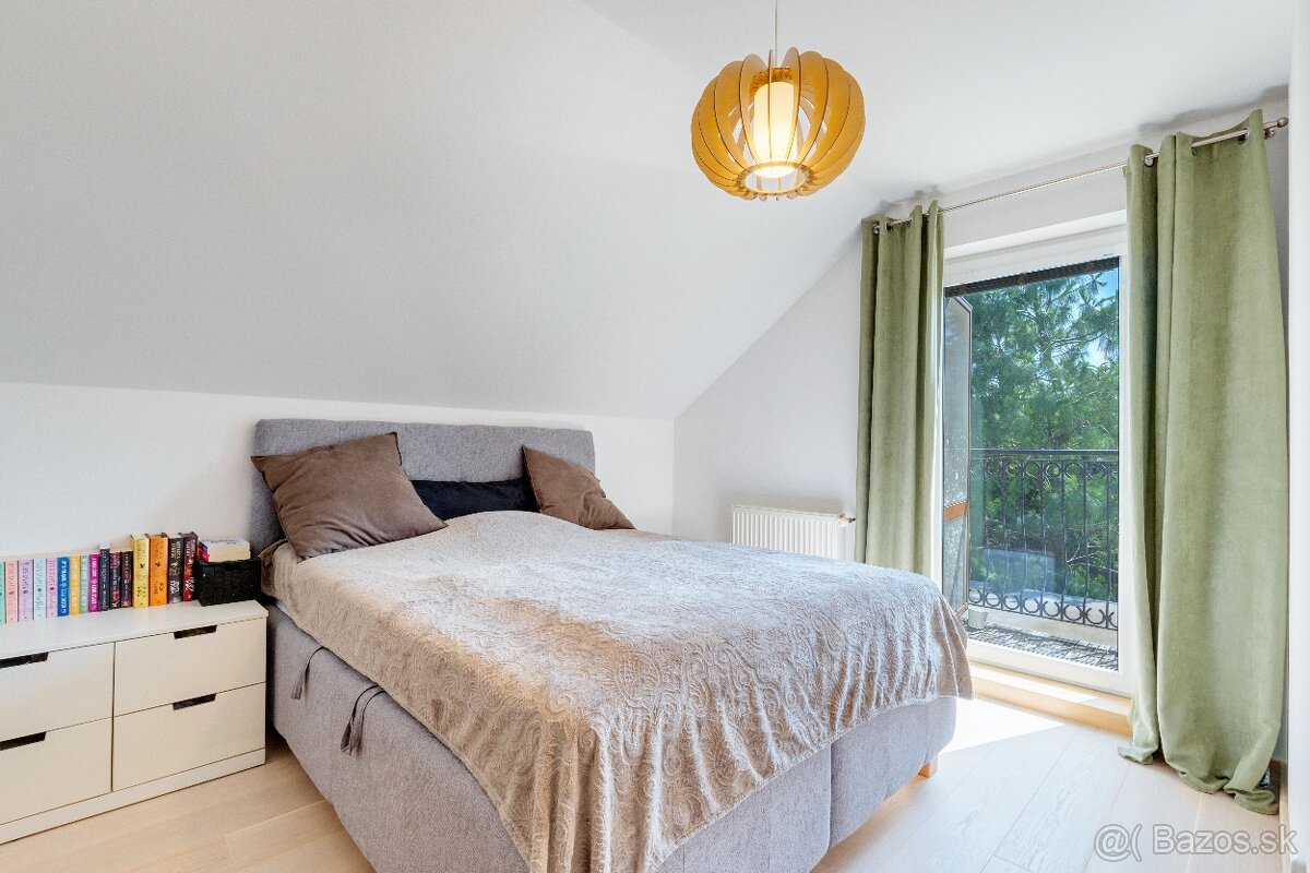 Predám štýlový 6-izbový rodinný dom blízko BA - 13